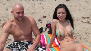 8th Street Latinas - Latina Yurizan Beltran blowjob cum