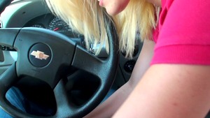 HDLove: Elaina Raye is really shaved pussy blonde babe