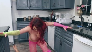 Baby Got Boobs - Skyla Novea voyeur ballet XXX video