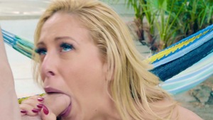 MILFs Like It Big: Wet Cherie Deville stepmom ballet porno