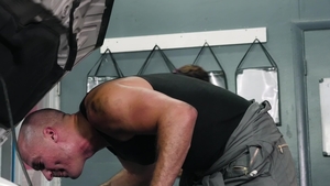 SneakySex - Daisy Lynne face sitting porno