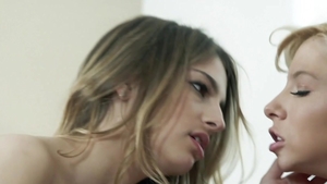 PurgatoryX.com - Kenzie Reeves surprise sensual kissing porno