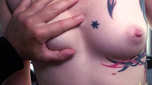 Claudia Swea: nail Me And Give Me A Facial