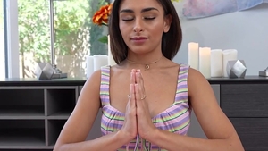 Cum 4K - Hippy Vanessa Moon goes in for good fucking