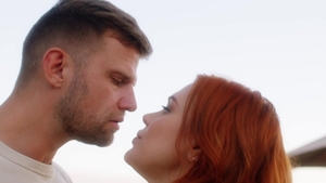 MILFY - Maitland Ward smashed by Vince Karter