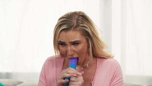 Brazzers: Tights Get a Man to His Knees