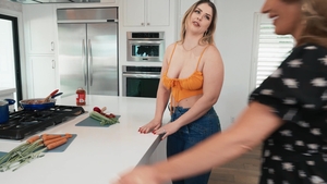 Brazzers: More than Food on the Menu at Richelle's Place