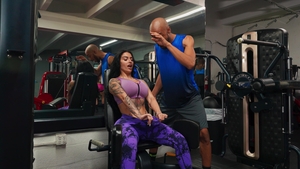 Brazzers: 4K Viral Vid of Egypt's Big Titty Twerk Out