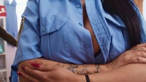 Brazzers: Pierced Romi Dominates the Thieves