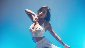 Brazzers: Kira Reigns Over Submissive Straight Sluts